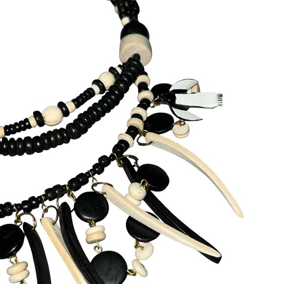 Vintage Tribal Wood Bead Statement Necklace Black White Carved Elephant - Picture 6 of 12